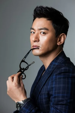Joo Jin Mo18
