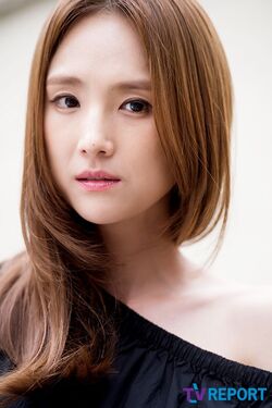 Lee Hee Jin35