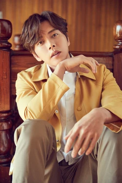 Park Hae Jin52