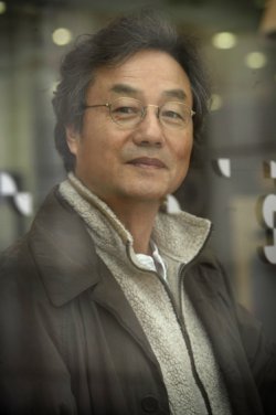 Jung Dong Hwan1