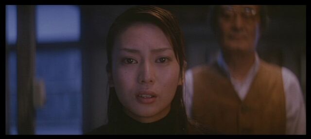 Archivo:A Isao Yukisada Crying Out Love in the Center of the World DVD Review PDVD 003.jpg