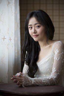 Moon Geun Young33