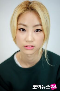Jun Soo Jin12