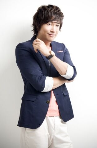 Archivo:Kim Jung Min2.jpeg