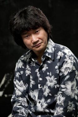 Lee Dong Yong001