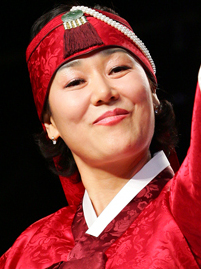 201x269xJangJungHee.jpg.pagespeed.ic.l3yEV85H02