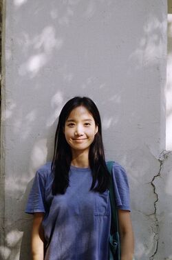 Kim Si Eun3
