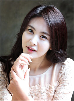 Son Eun Seo29