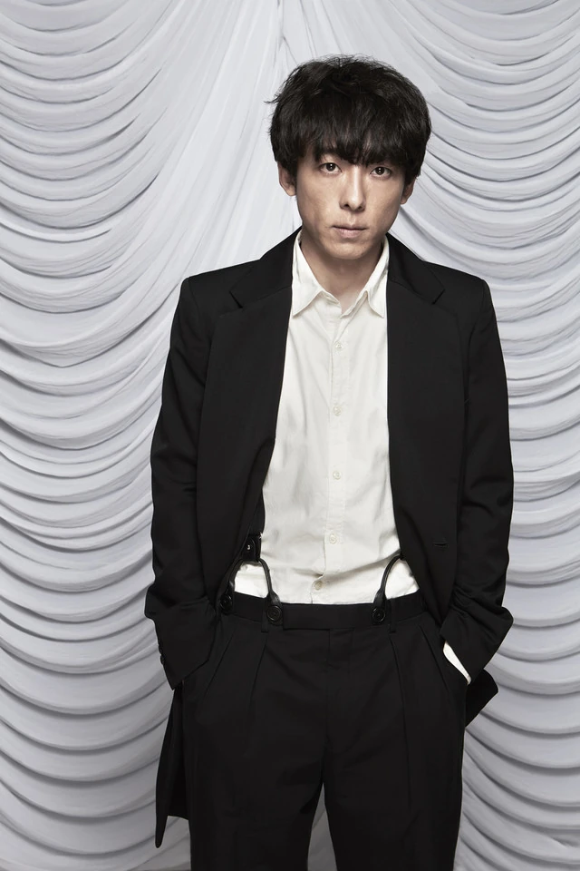 高橋一生wiki 三宅一生包包官網 Souxx