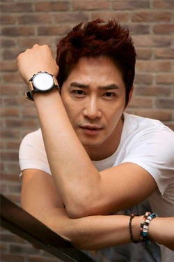 Kang Ji Hwan45