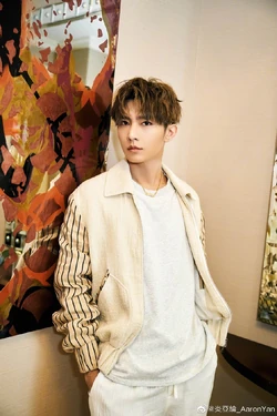 Aaron Yan-25