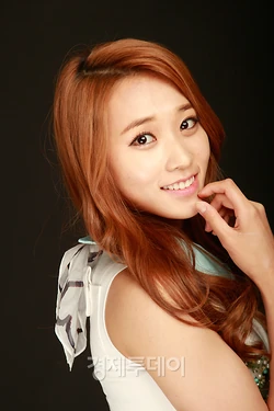 Imagini pentru jenny skarf