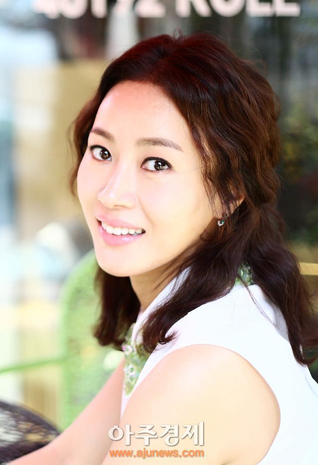 kim hee jung wiki drama fandom powered by wikia kim hee jung wiki drama fandom powered by wikia