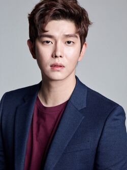Yoon Kyun Sang25
