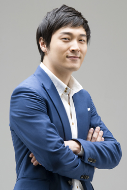 Lee Chang Yong 1984 003