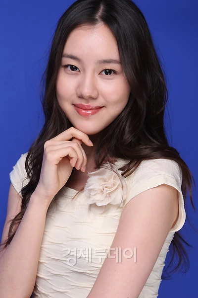 Imagen Kim Ye Won (1987)9.jpg Wiki Drama FANDOM powered by Wikia