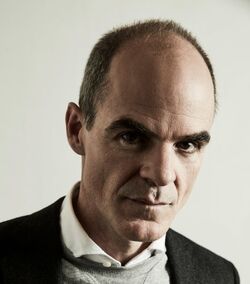 Michael Kelly - 633213638