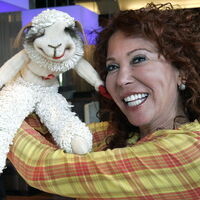 Lamb Chop Puppet Dreamworks Animation Wiki Fandom