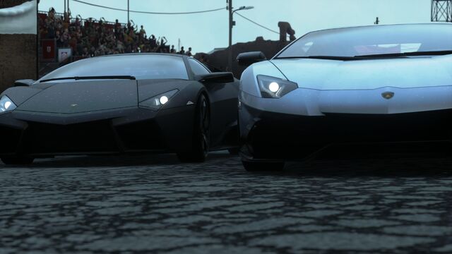 File:LamborghiniAventador&Reventon01.jpg