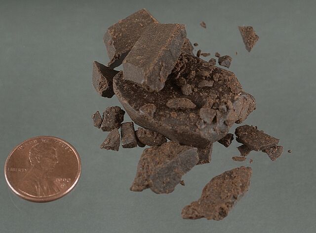 Datei:Hashish.jpg