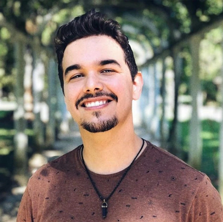 Resultado de imagem para fernando mendonça dublador