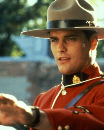 Benton Fraser Due South Wiki Fandom