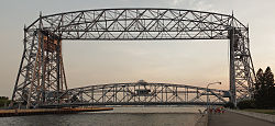 250px-Aerial lift bridge duluth mn