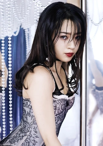 File:Takebe Yuzuna - Love Queen.jpg