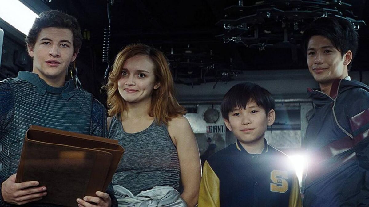 Tye Sheridan, Olivia Cooke, Philip Zhao, and Win Morisaki in 'Ready Player One'