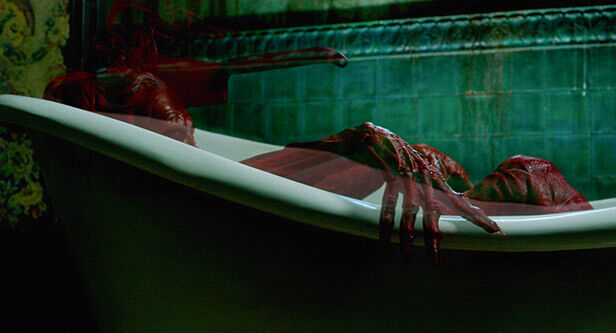 crimson-peak-bathtub