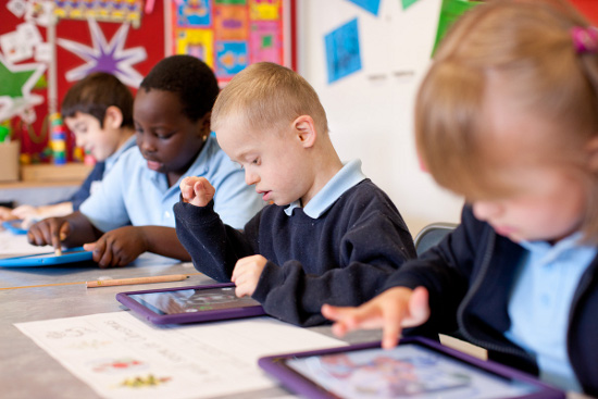 Five-ways-schools-are-using-technology-in-the-classroom-1