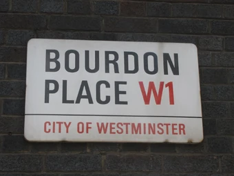 Bourdon Place 81 Edelsteintrilogie Wiki Fandom bourdon place 81 edelsteintrilogie