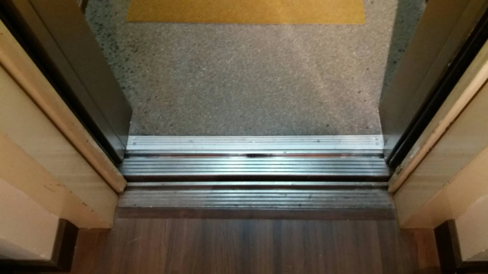 Image 1970s Schindler landing sill HK.jpg Elevator Wiki FANDOM powered by Wikia