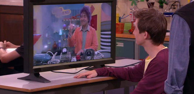 Archivo:Sr. TV.png
