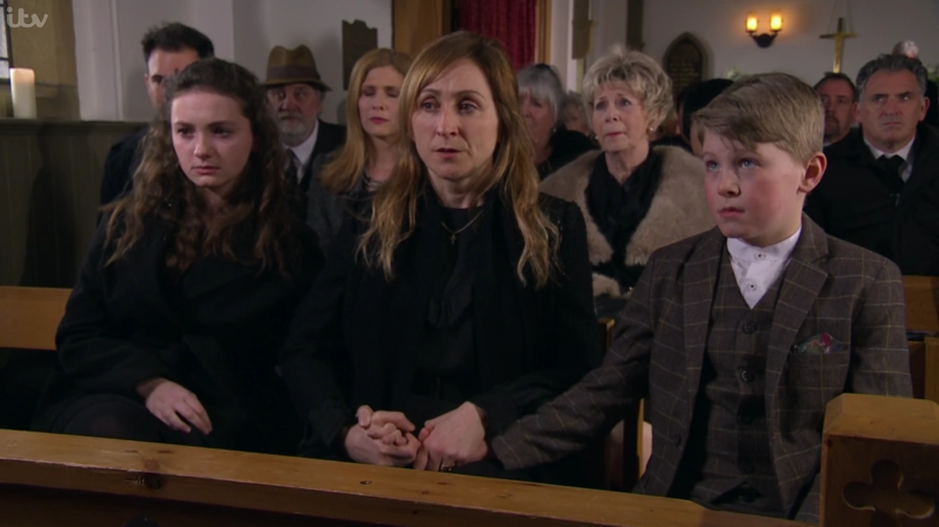 Episode 7798 (13th April 2017) Emmerdale Wiki FANDOM powered by Wikia