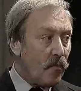 Emmie ian macarthur
