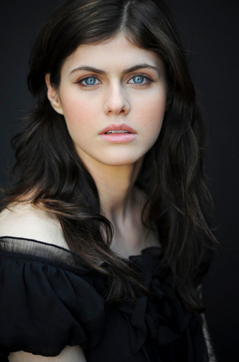 Alexandra Daddario English Voice Over Wikia Fandom Powered By Wikia