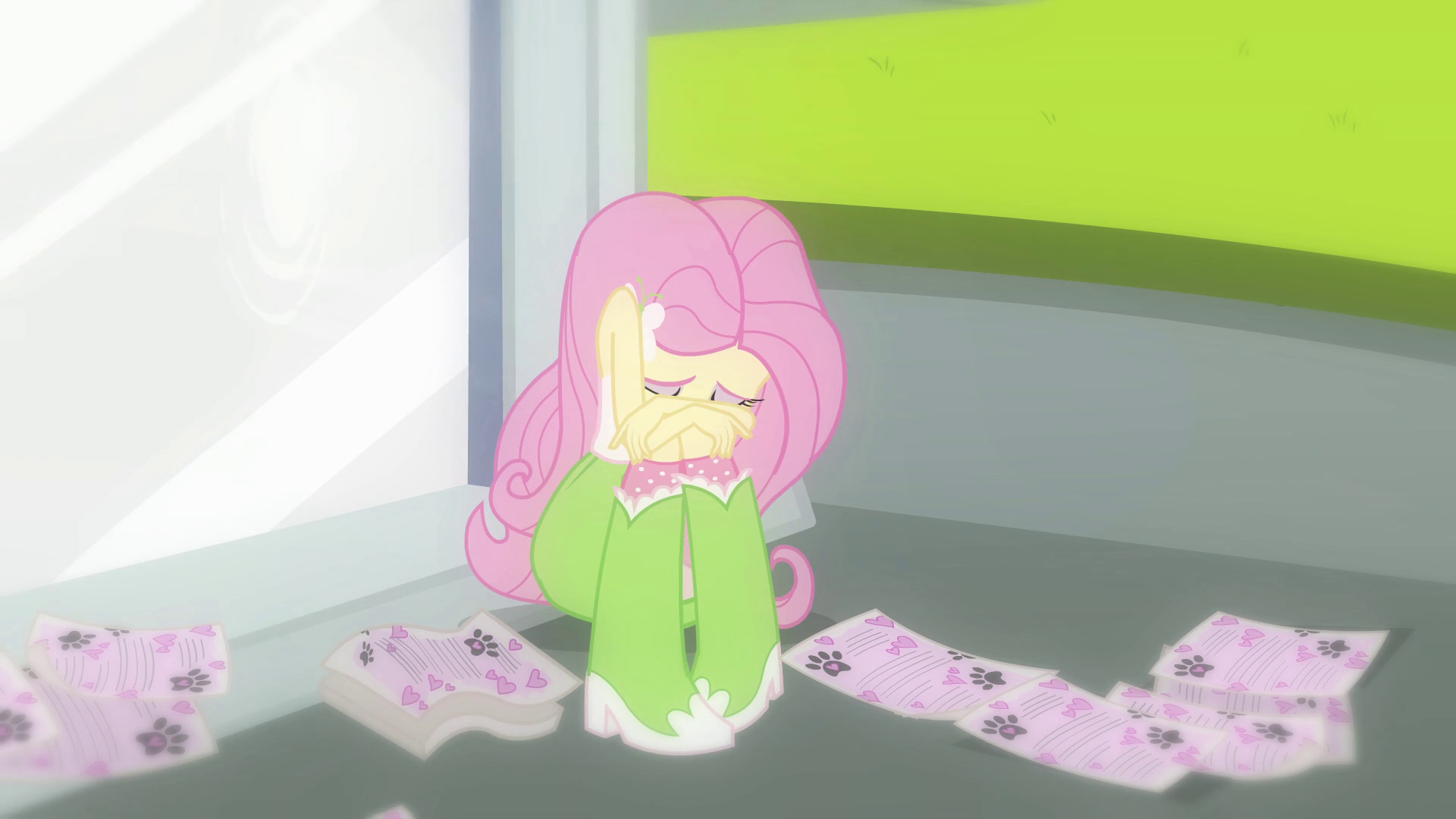 Image Fluttershy crying by statue EG.png My Little Pony Equestria