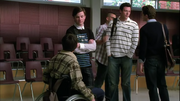 Kurt, Artie, Finn, Puck y Will en Vitamin D