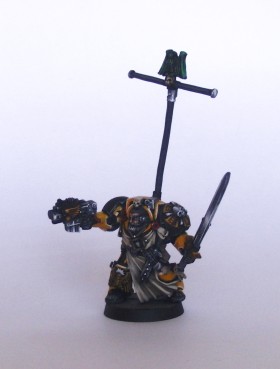 280px-Capitan exterminador puños imperiales2