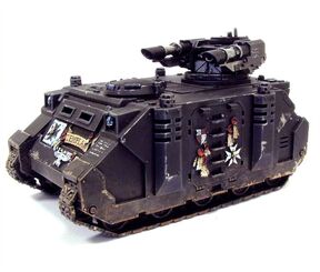 Razorback templarios negros miniatura