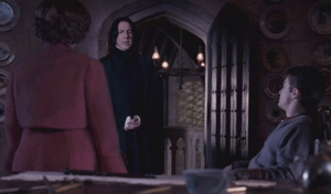 Umbridge pidiéndole veritaserum a Snape