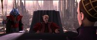 Amidala y Palpatine hablando de la Bestia