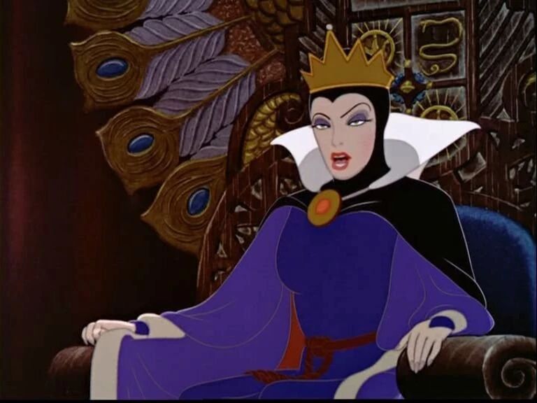 The Evil Queen Everything at once Wiki FANDOM powered by Wikia