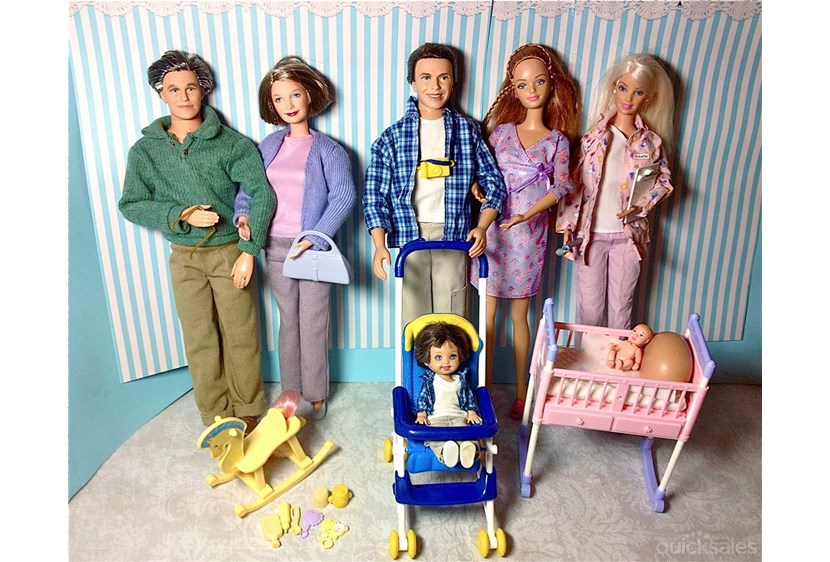 barbie doll happy family