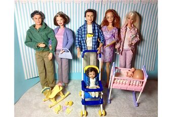barbie doll family set