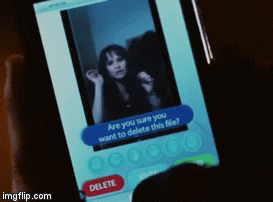 Debby Ryan bye bye