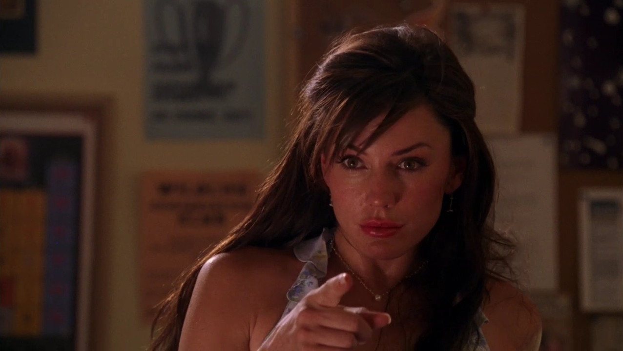 Films Et Séries Tv Avec Krista Allen Image - Desiree Atkins (played by Krista Allen) Smallville 15.jpg