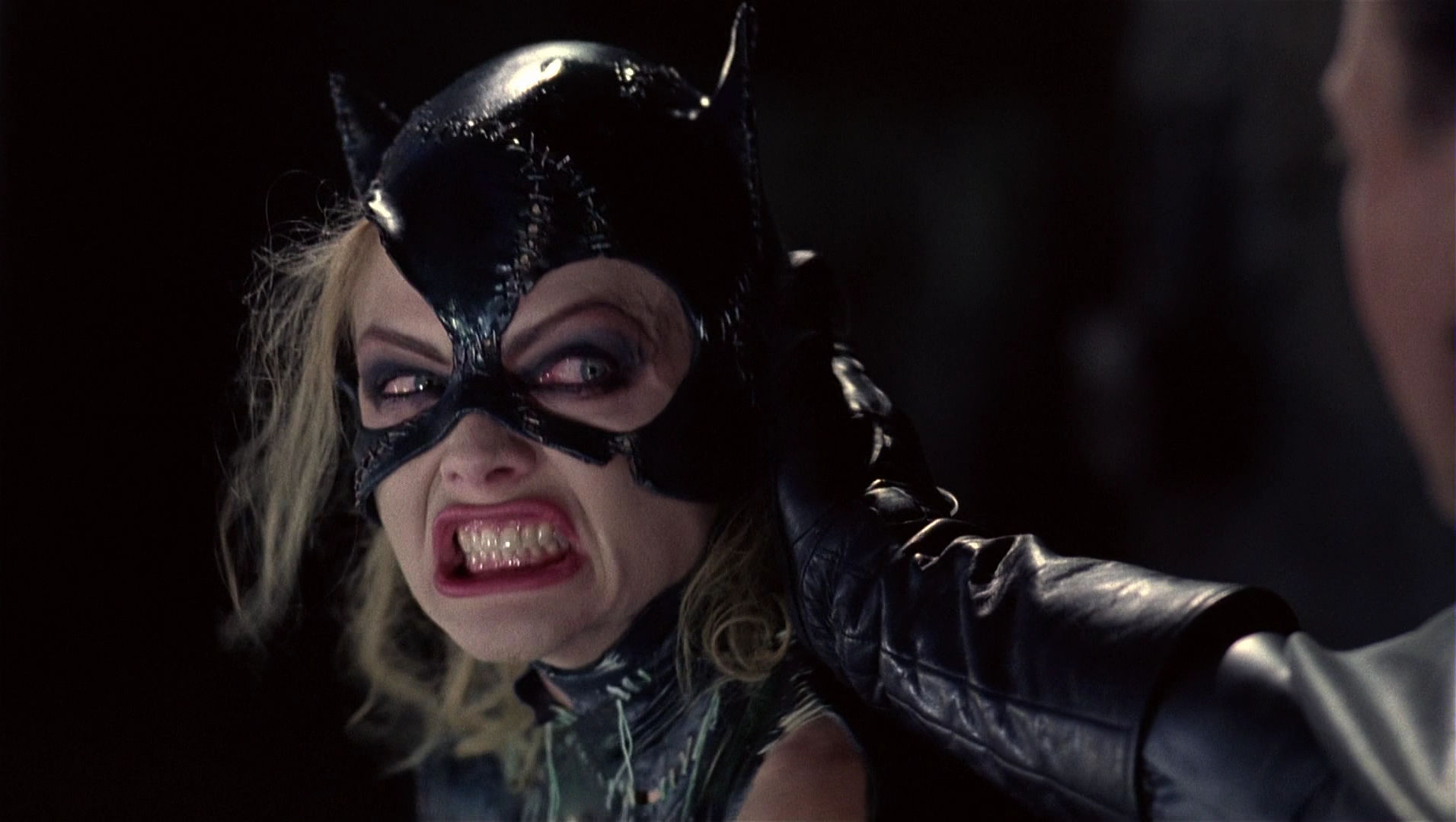 Image Selina Kyle Catwoman Played By Michelle Pfeiffer Batman