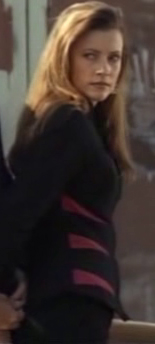Viper 1x02 detail